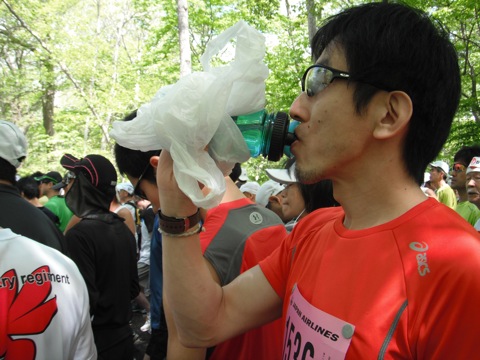 千歳JAL国際マラソン2011 スタート直前 写真